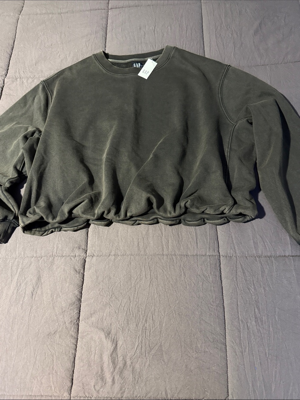 NWT Gap bubble hem crew neck sweatshirt